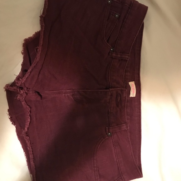 Shorts - Picture 5 of 8